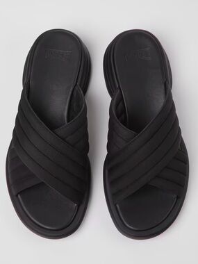Camper Spiro Cross-Strap Sandals in black